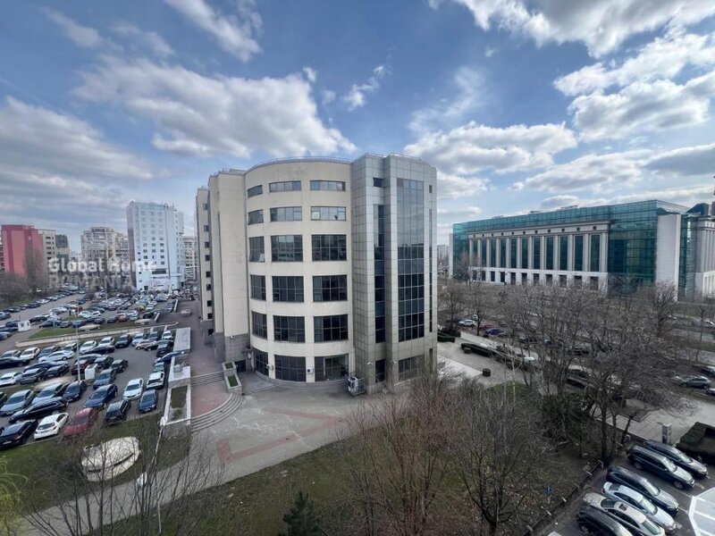 Unirii- Tribunal Duplex 5 camere 155mp   155MP Etaje 5-6  Locatie premium